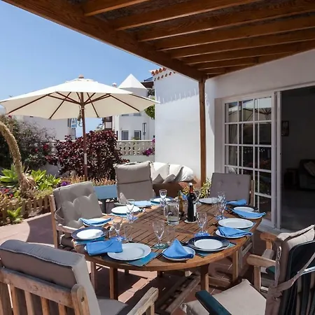 Madreselva With Private Pool, 50m To The Sea, Top Location, Terrace, Garden, Wifi
