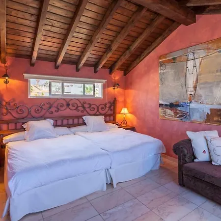 Madreselva With Private Pool, 50m To The Sea, Top Location, Terrace, Garden, Wifi * Costa Adeje (Tenerife)