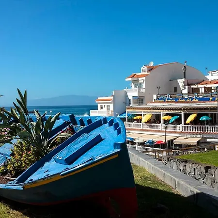 Madreselva With Private Pool, 50m To The Sea, Top Location, Terrace, Garden, Wifi