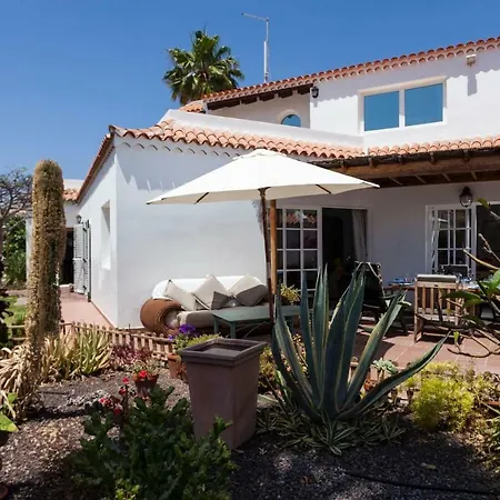 Madreselva With Private Pool, 50m To The Sea, Top Location, Terrace, Garden, Wifi