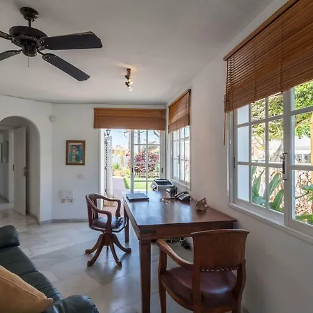 Madreselva With Private Pool, 50m To The Sea, Top Location, Terrace, Garden, Wifi * Costa Adeje (Tenerife)