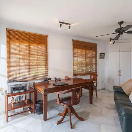 Villa Madreselva With Private Pool, 50m To The Sea, Top Location, Terrace, Garden, Wifi