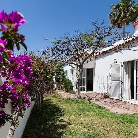 Madreselva With Private Pool, 50m To The Sea, Top Location, Terrace, Garden, Wifi Villa *